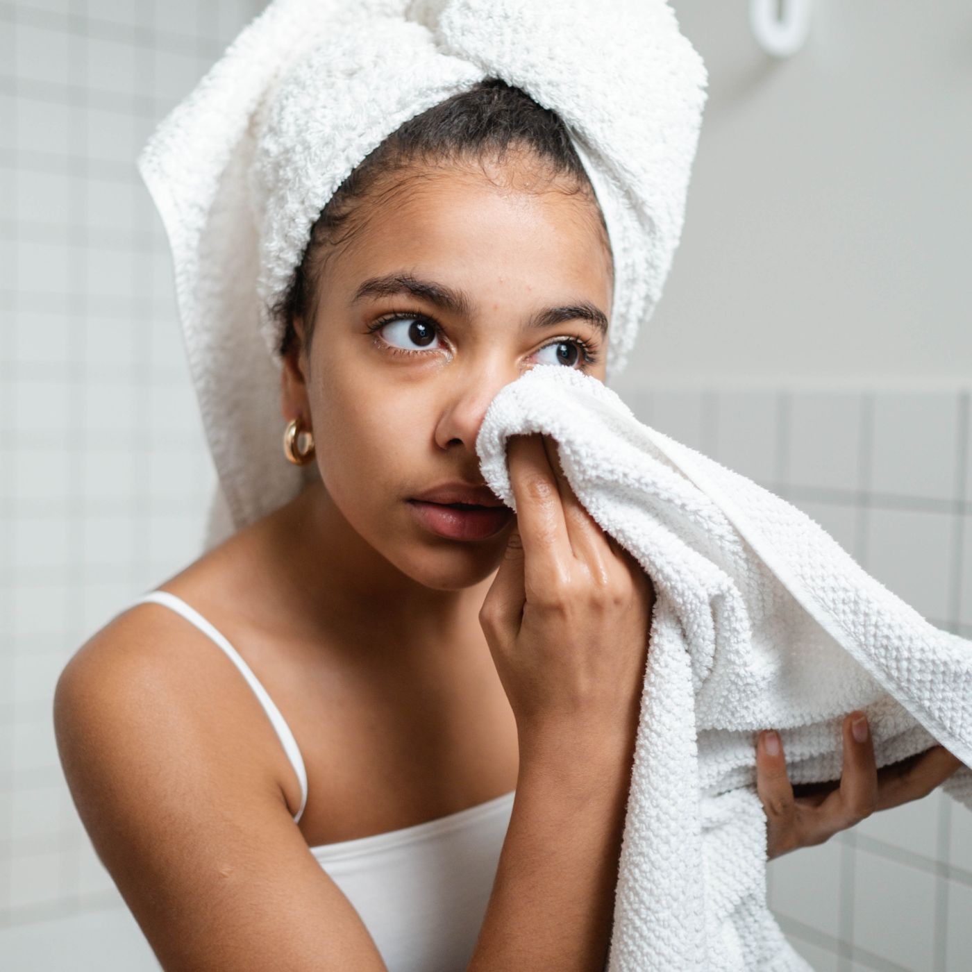 Starting new skincare: what is the difference between breakout and skin purging?